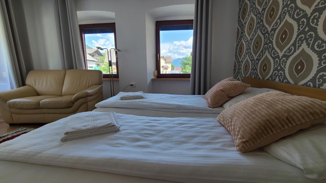 4 * Kirchbach (Carinthia)